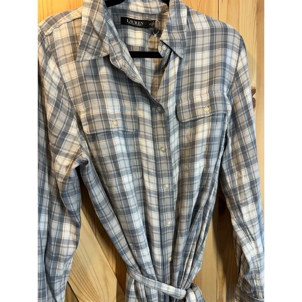 Lauren Ralph Lauren Plaid
Twill Long Sleeve Shirt
Dress NWOT - Size 12 - Picture 3 of 11